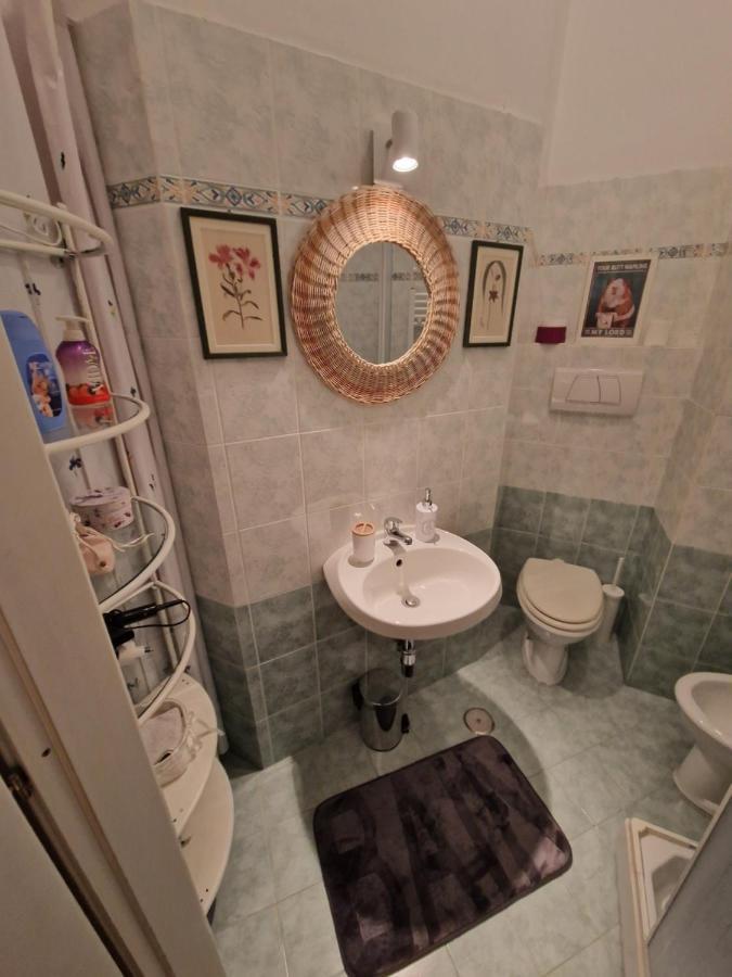 At Monica'S In Rome - Stazione Labaro Apartment Luaran gambar
